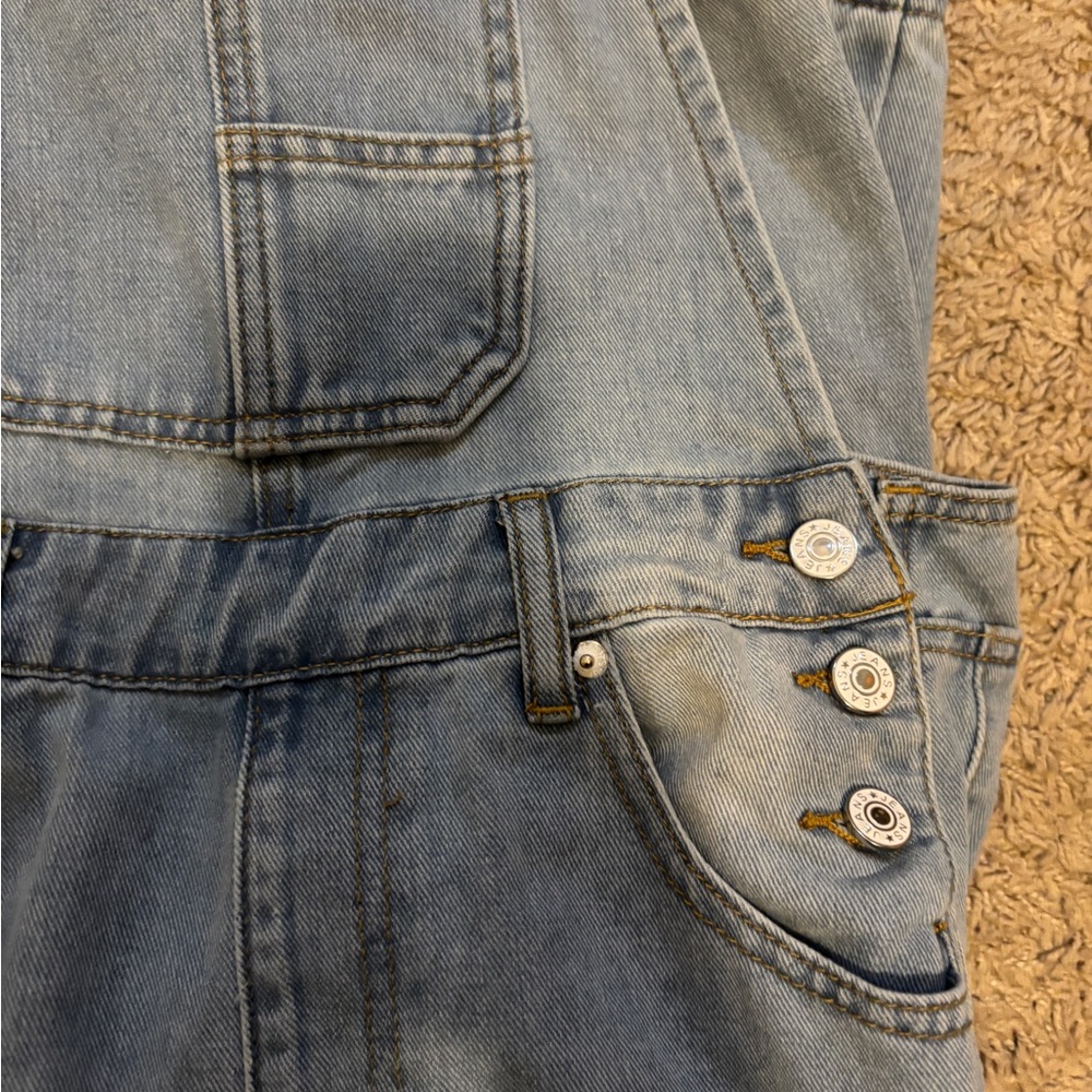 Women's Denim Barrel Leg Overalls - Picture 5 of 5